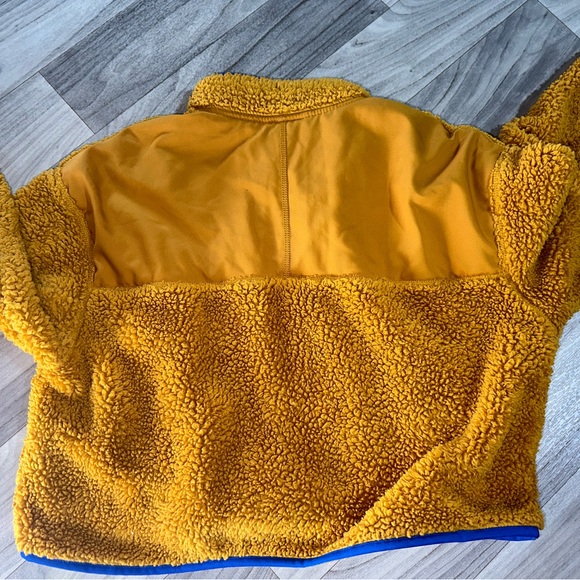 Nike Crop Cropped Sherpa Fleece Brown Orange 1/4 Zip Pullover Sweatshirt Medium - Picture 9 of 10